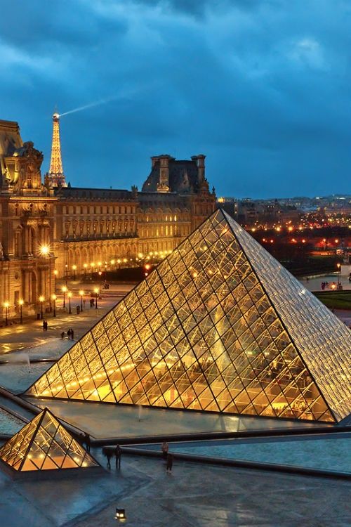 Louvre Museum
